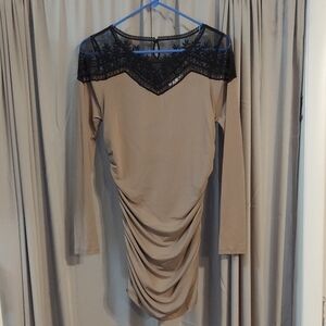 NWOT Venus Lace Accent BodyCon Long Top